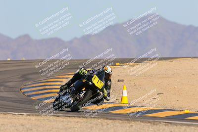 media/Oct-07-2023-CVMA (Sat) [[f84d08e330]]/Race 12 Amateur Supersport Open/